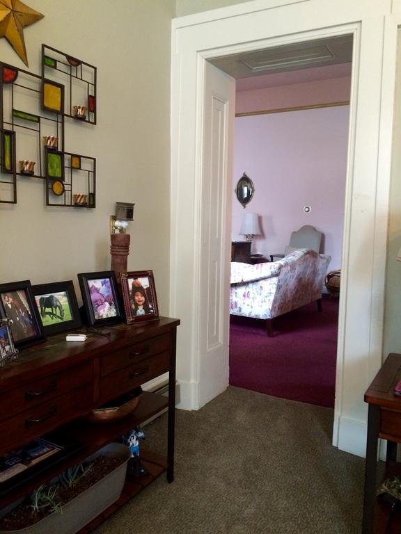 Munro House Bed And Breakfast Jonesville Екстер'єр фото