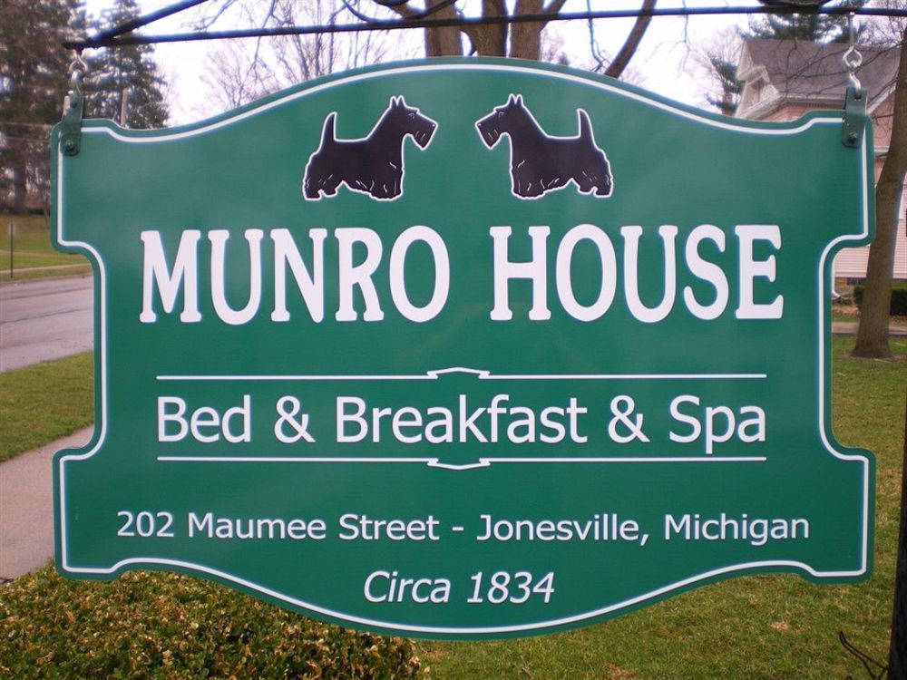 Munro House Bed And Breakfast Jonesville Екстер'єр фото